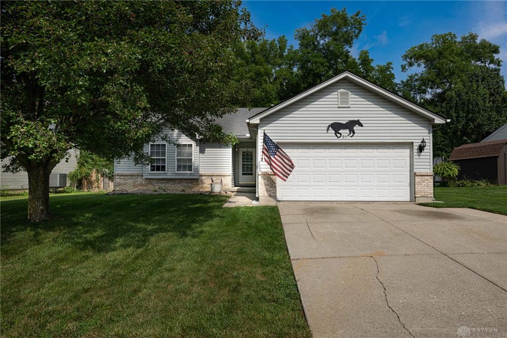 21 Clearbrook Property Photo 1