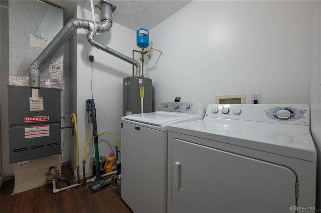 21 Clearbrook Property Photo 12