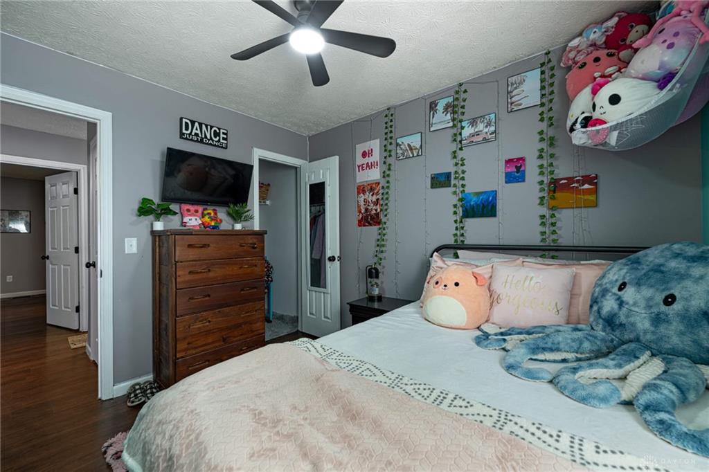 21 Clearbrook Property Photo 14