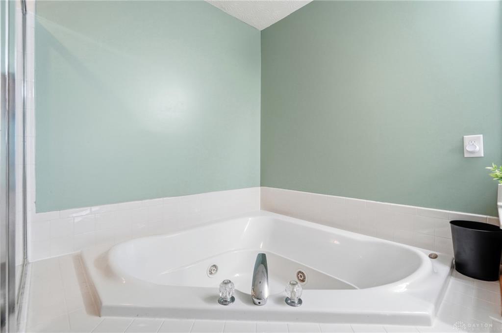 72 Crockett Property Photo 31