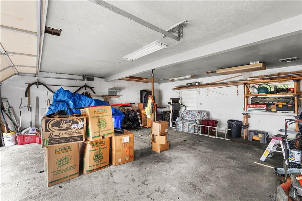 622 Dawes Property Photo 32