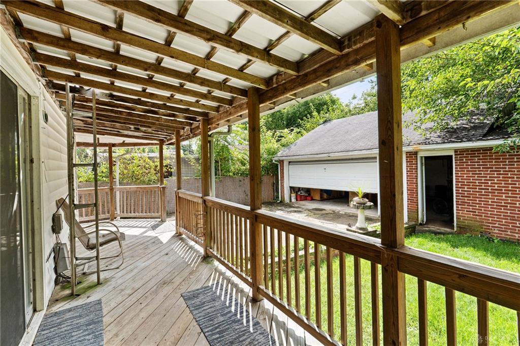 622 Dawes Property Photo 35