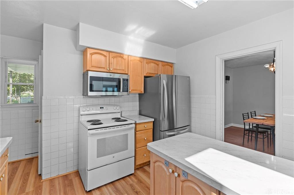 813 E Dorothy Property Photo 10