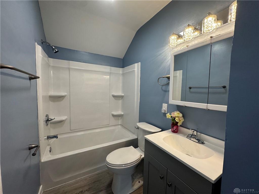 21 Greene Property Photo 11
