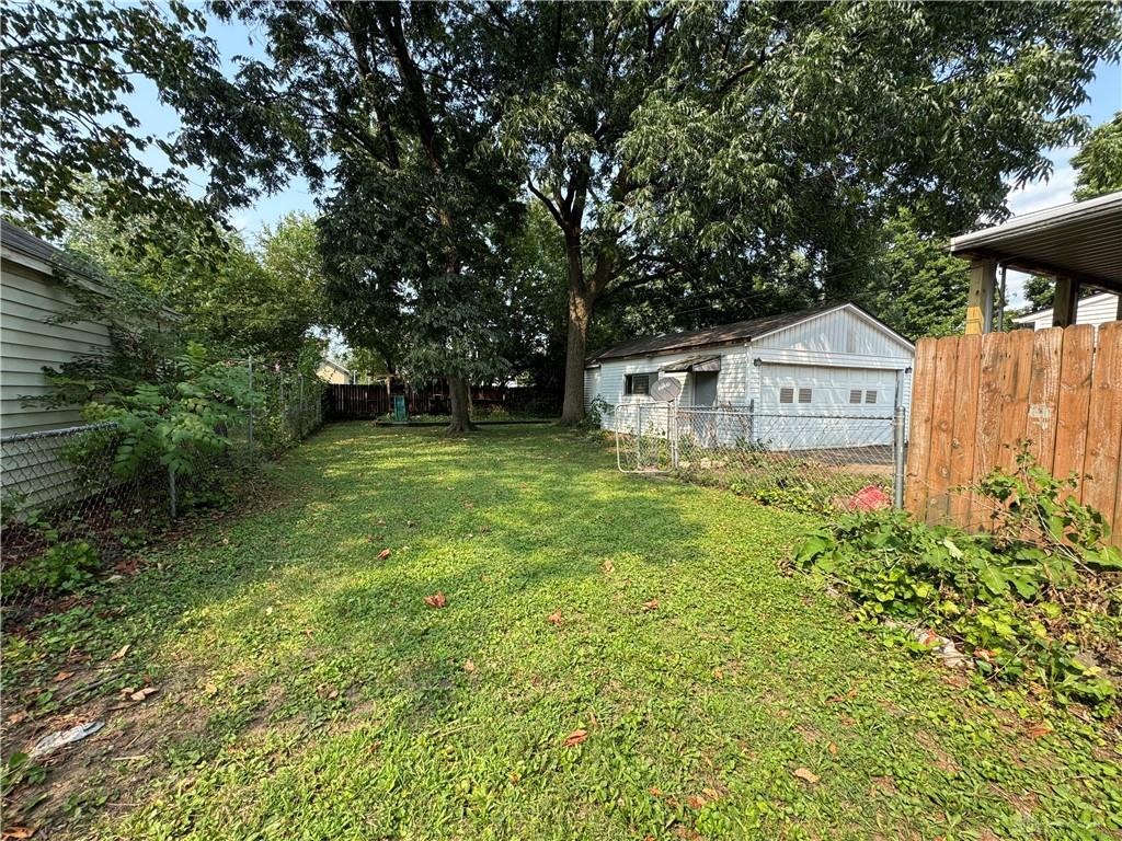 21 Greene Property Photo 24
