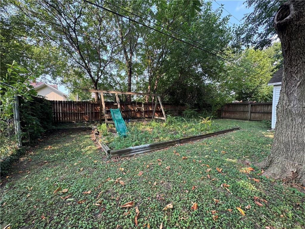 21 Greene Property Photo 25
