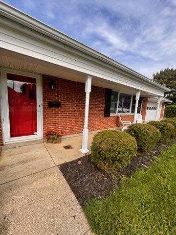 3040 Viewcrest Property Photo 2