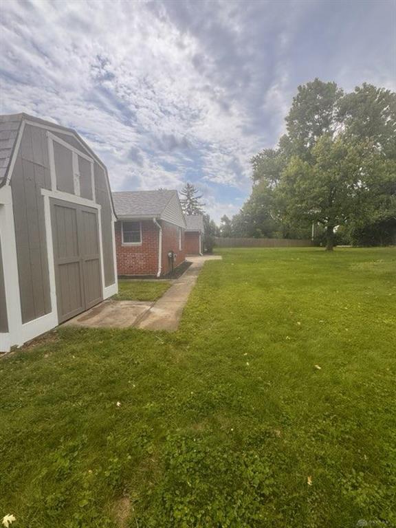 3040 Viewcrest Property Photo 17