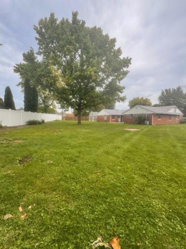 3040 Viewcrest Property Photo 18