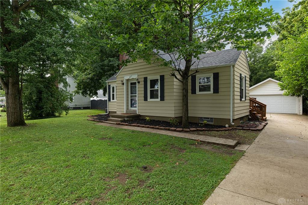 407 W Lomar Property Photo 2