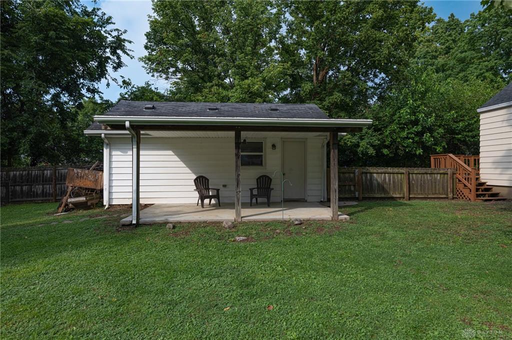 407 W Lomar Property Photo 22