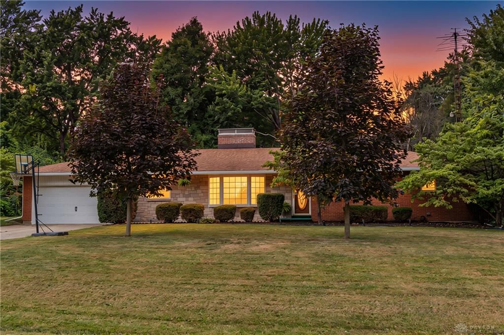 3426 Napanee Property Photo 1