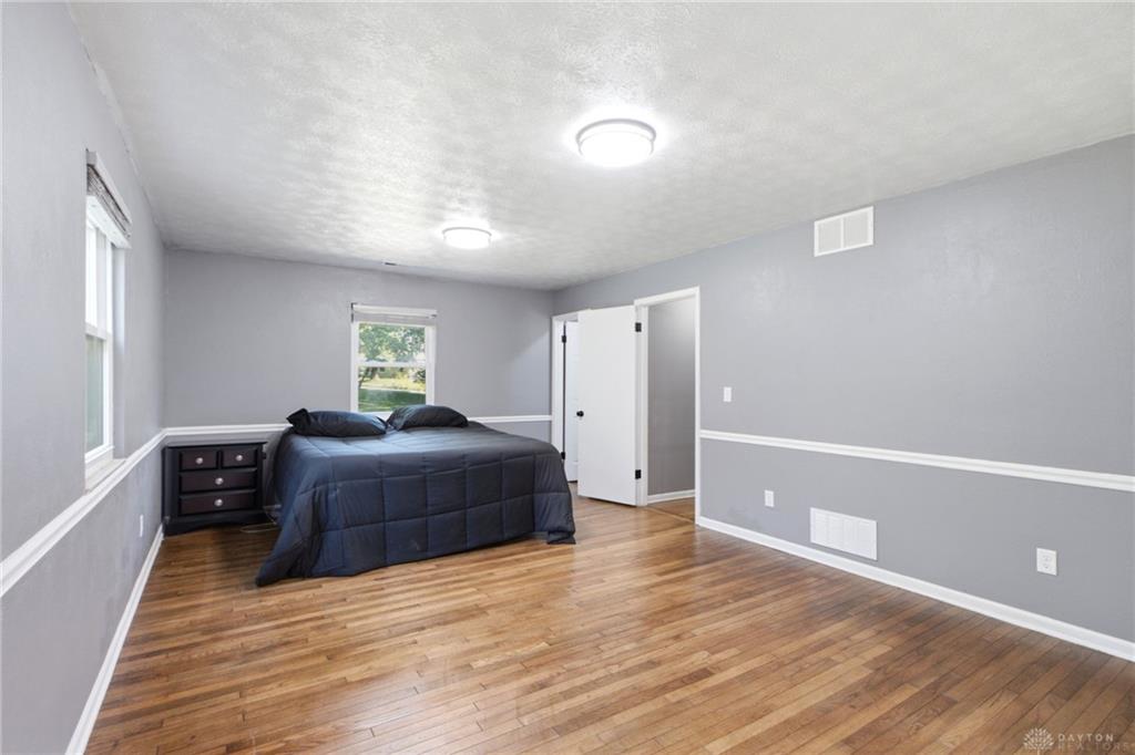 1464 Hilltop Property Photo 29