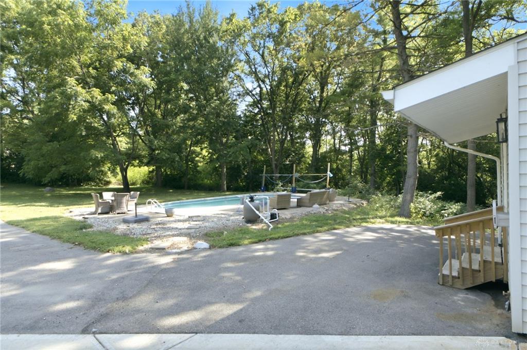1464 Hilltop Property Photo 43