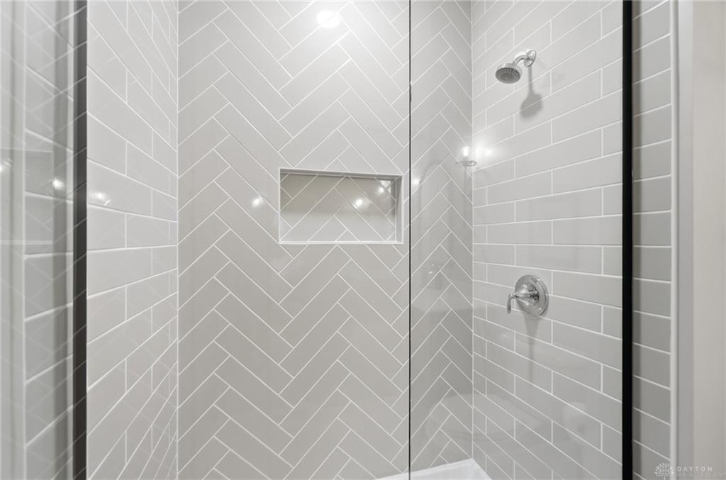 1253 Normandy Rue Property Photo 45