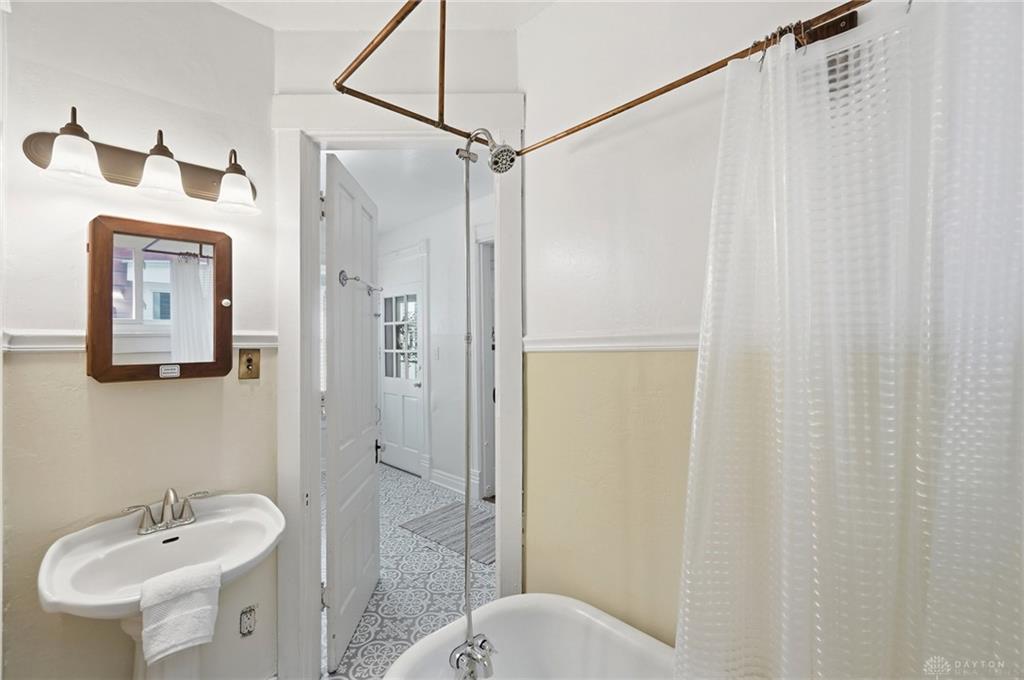 510 Oak Property Photo 14