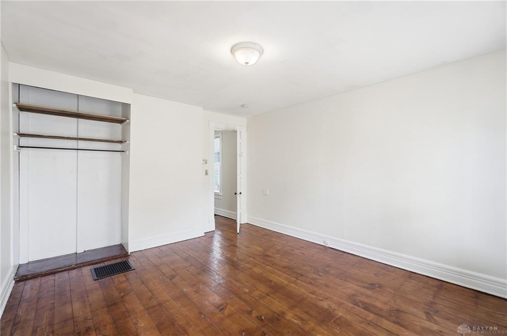 510 Oak Property Photo 33