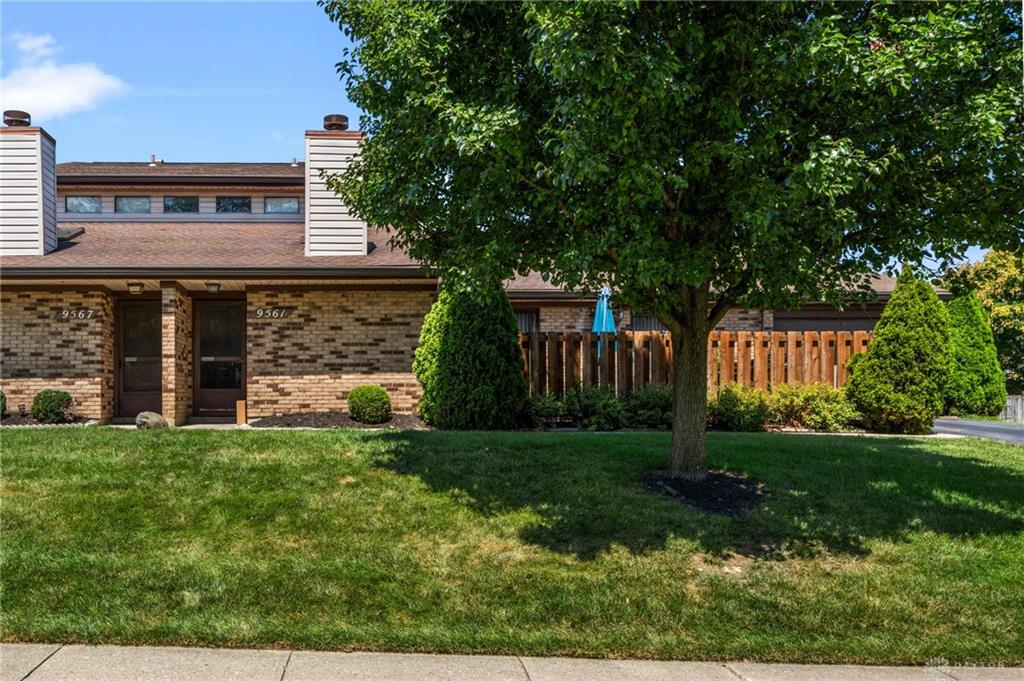9561 Arboridge Property Photo 2