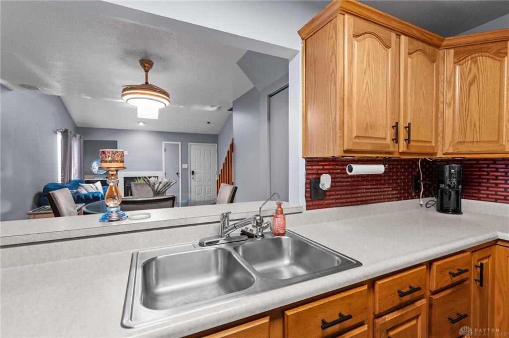 9561 Arboridge Property Photo 16