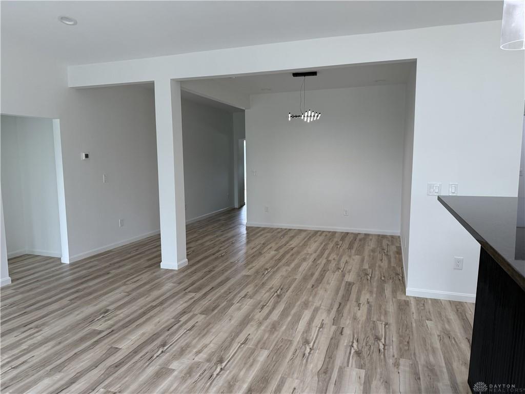 685 Waldsmith Property Photo 15