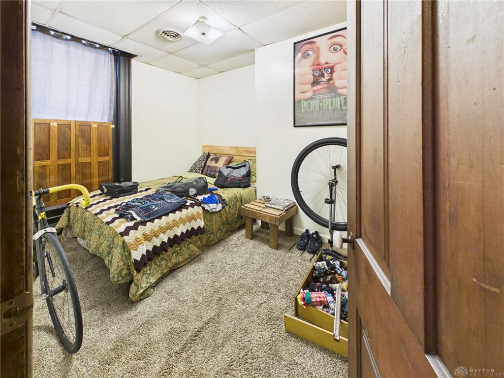 2 N High Property Photo 11