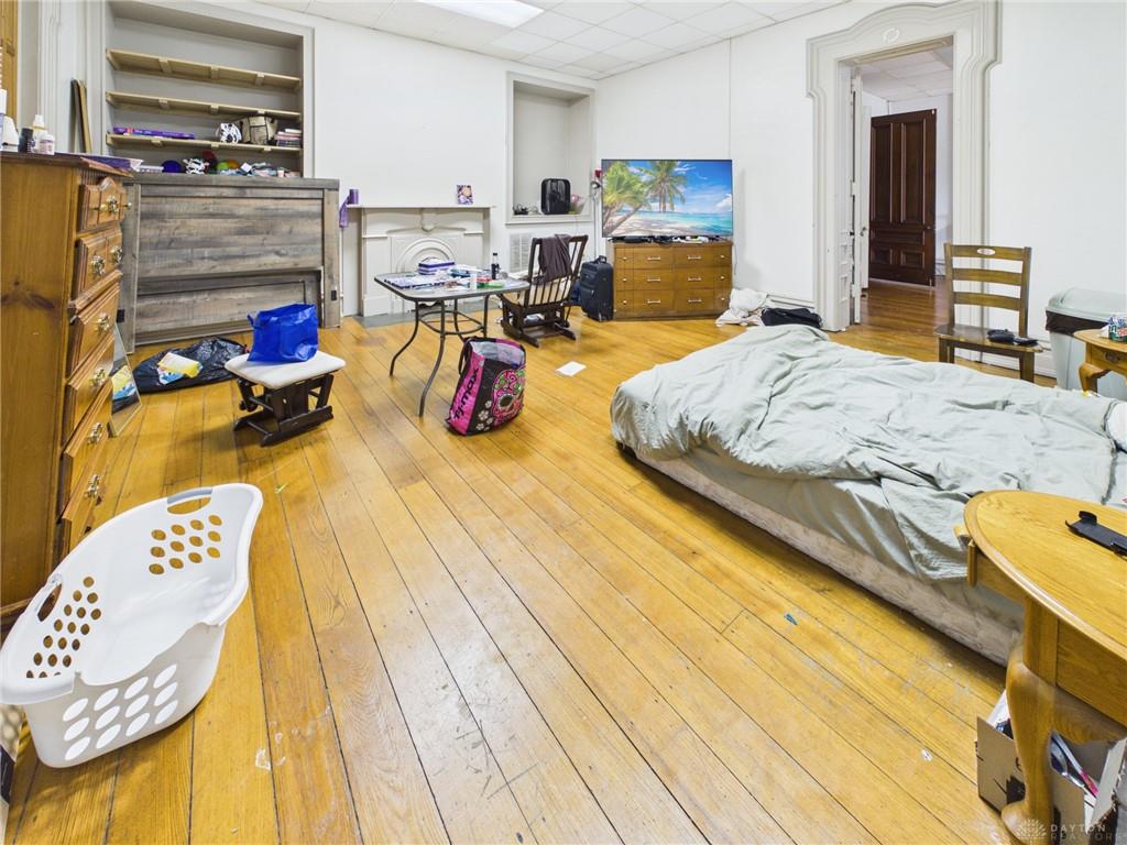 2 N High Property Photo 13