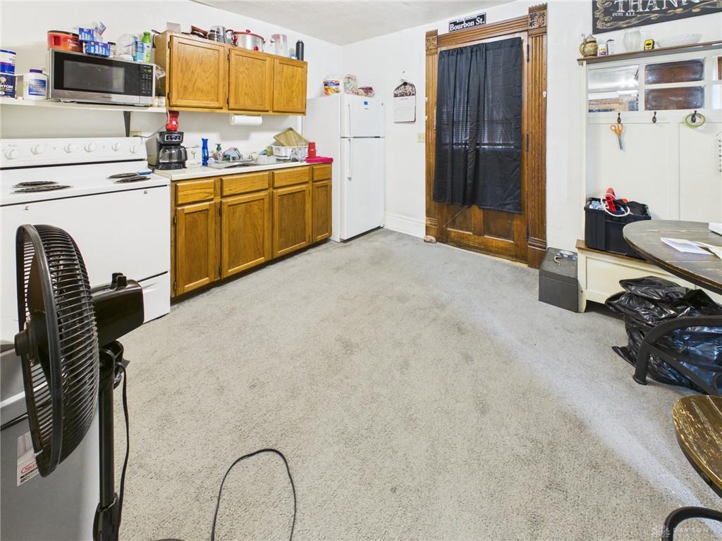 2 N High Property Photo 25