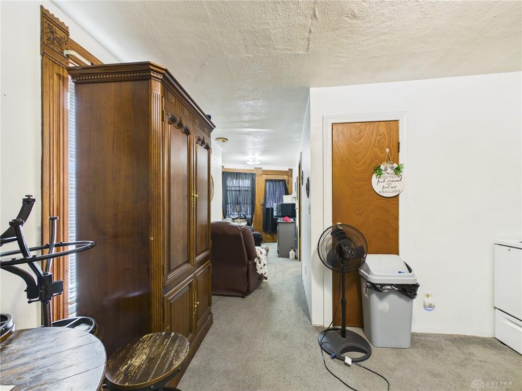 2 N High Property Photo 28