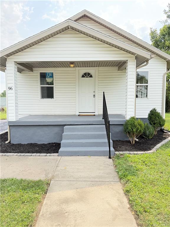 96 Devonshire Property Photo 2