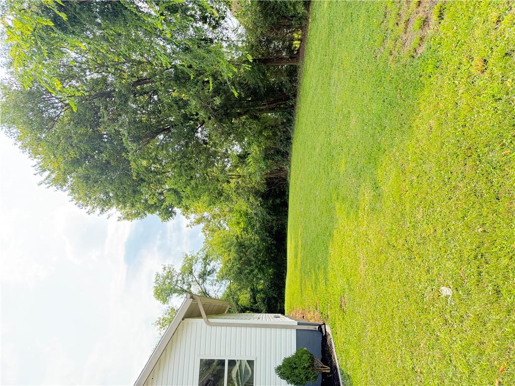96 Devonshire Property Photo 5