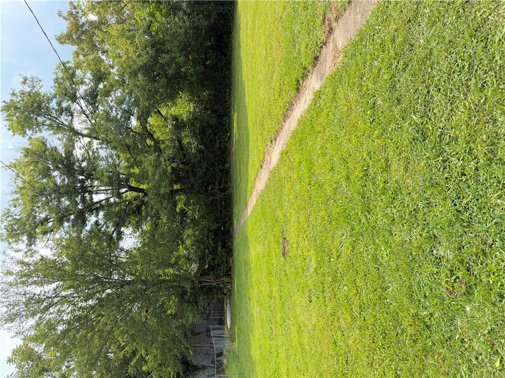 96 Devonshire Property Photo 40