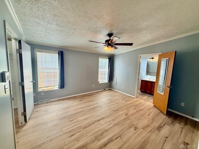 1814 Summit Property Photo 9
