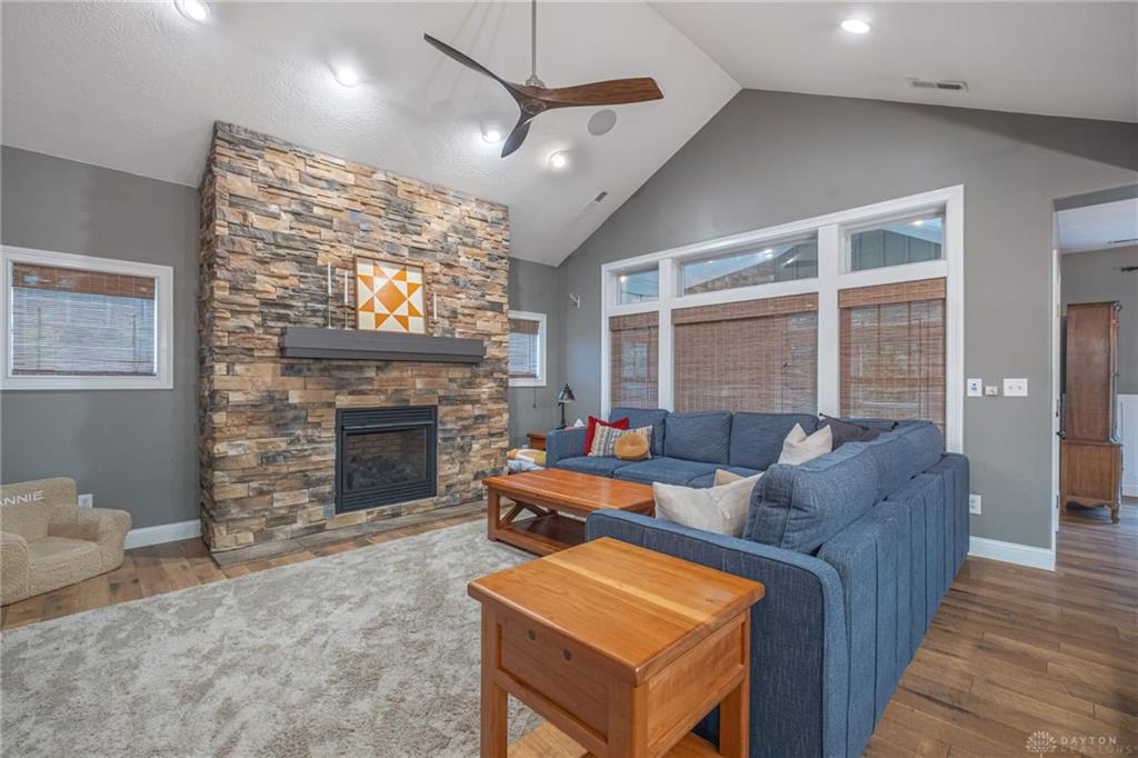 1262 Park Property Photo 3
