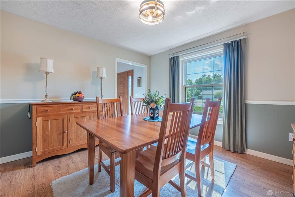 9010 S Normandy Property Photo 15