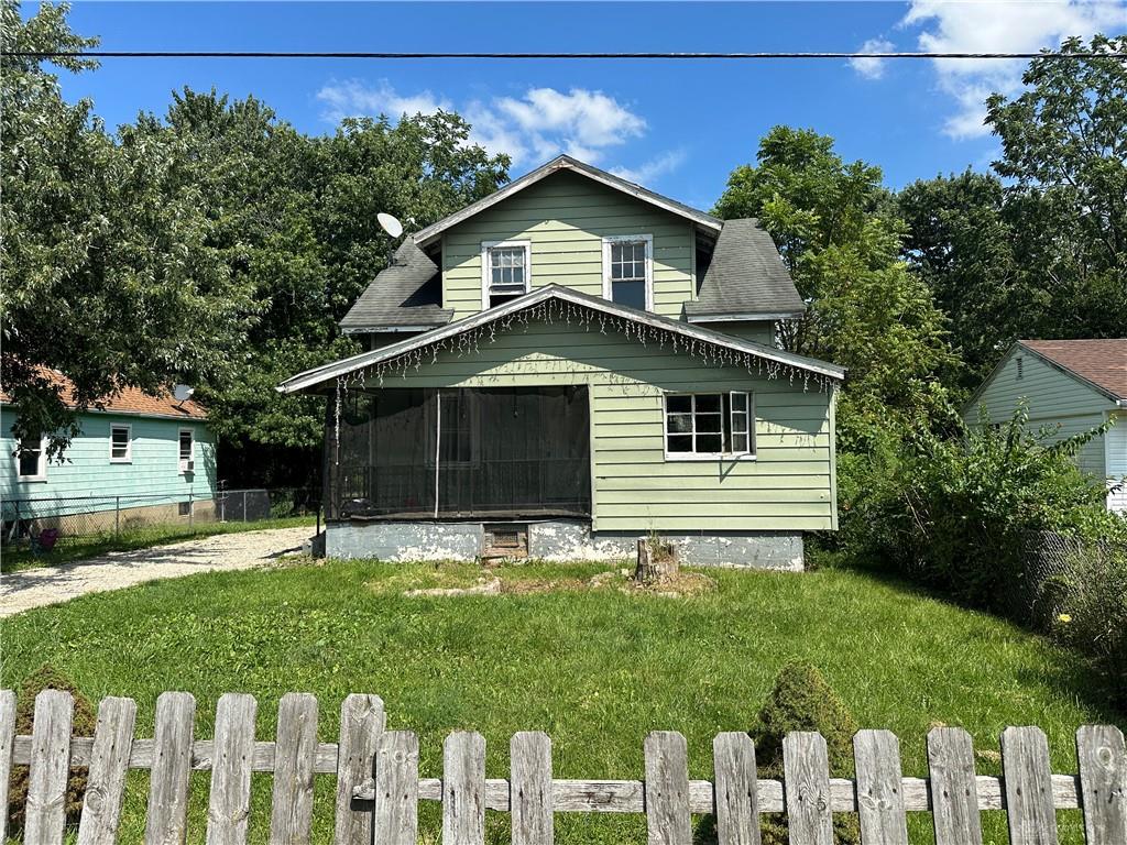 124 S West End