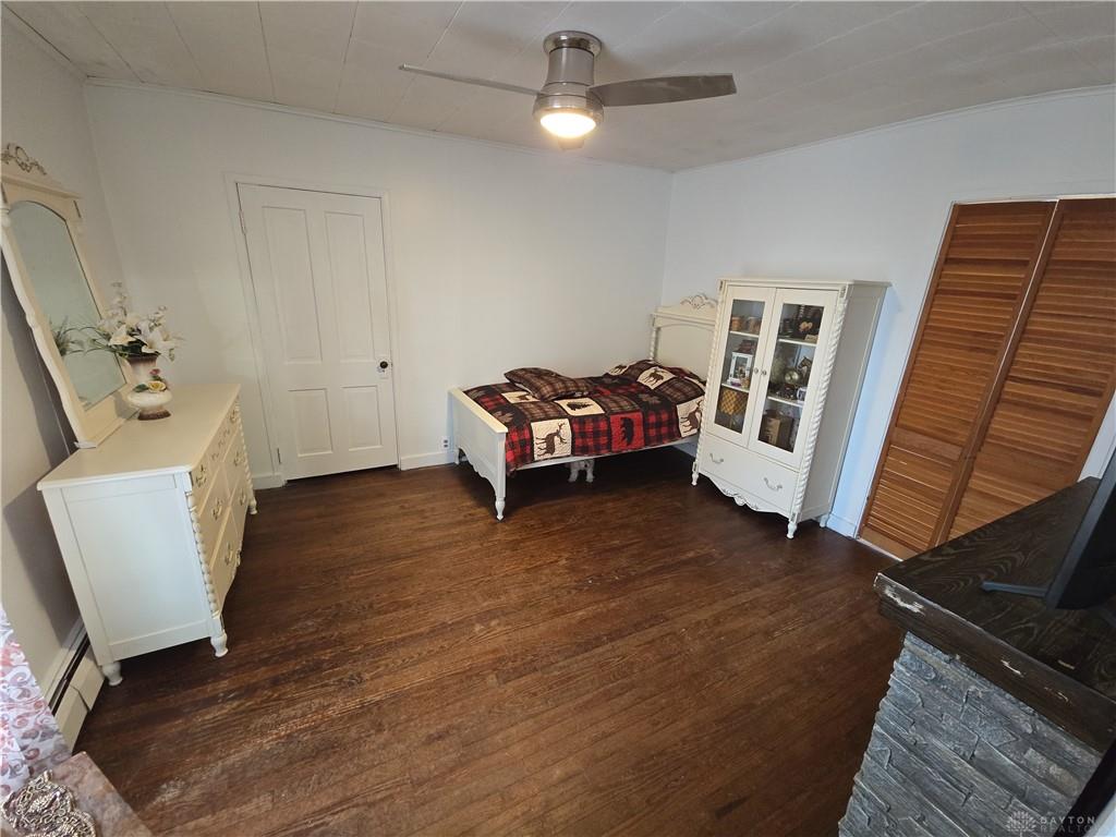 207 E Main Property Photo 13