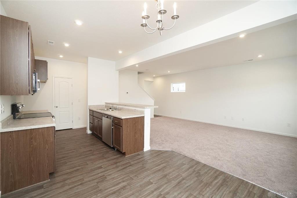 1500 Summerview Property Photo 10