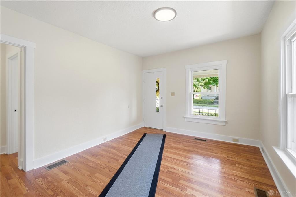 2225 Brookline Property Photo 5