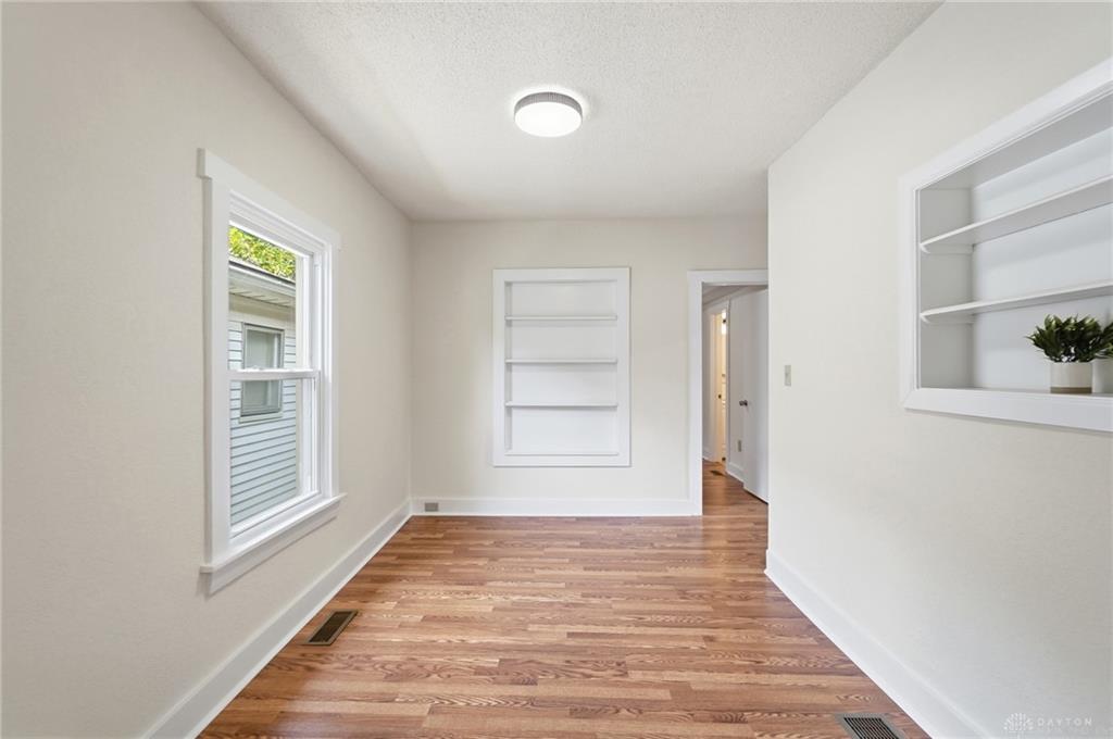 2225 Brookline Property Photo 9