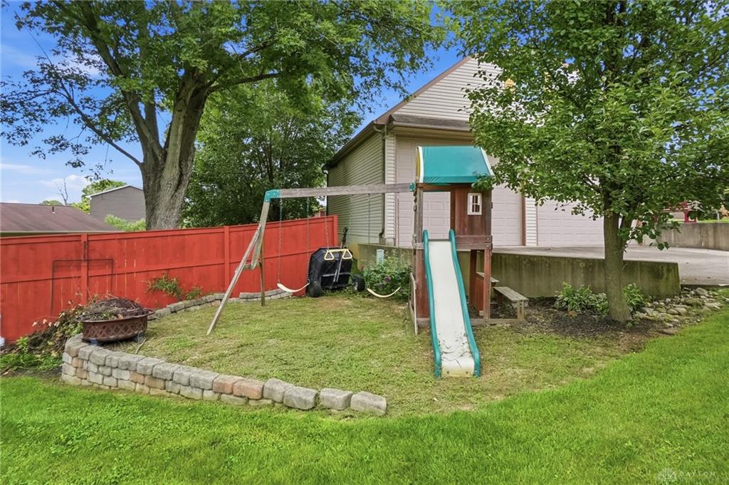 905 Victoria Property Photo 54