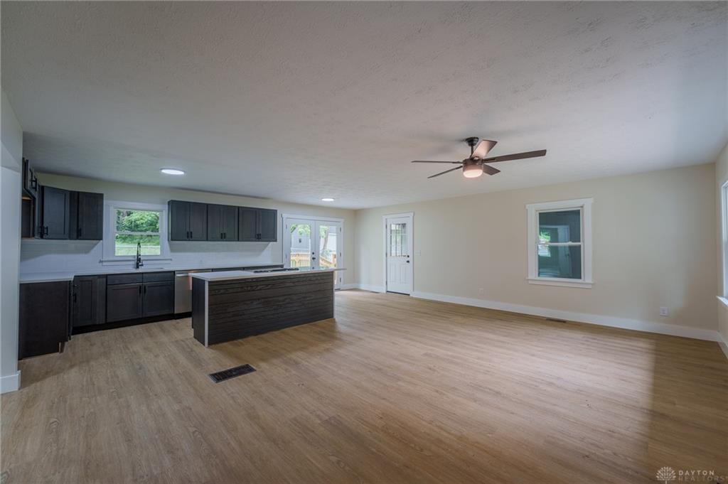 759 N Hampton Property Photo 9