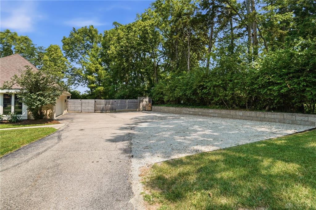 511 W Whipp Property Photo 73