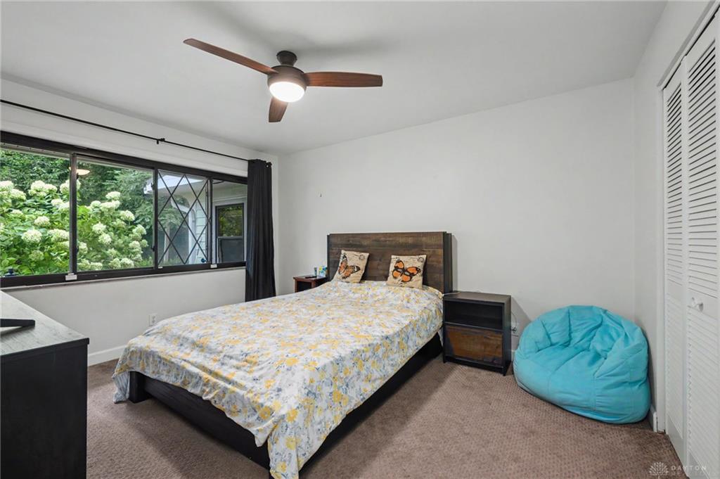 101 Thruston Property Photo 11