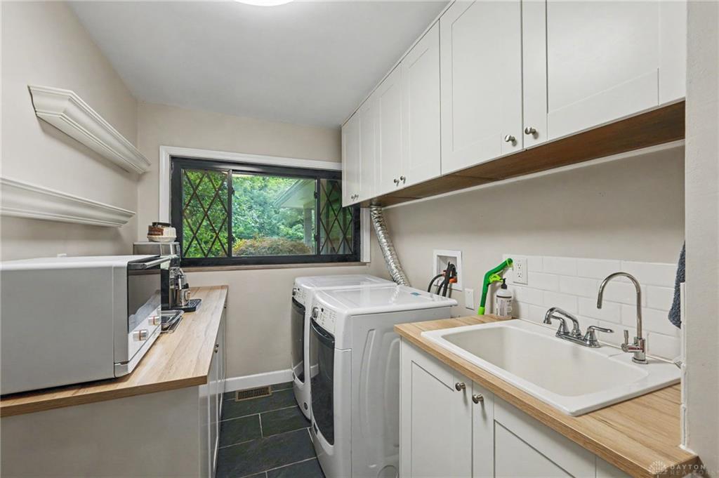 101 Thruston Property Photo 14