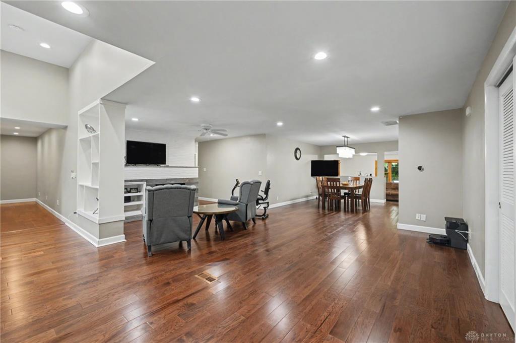 101 Thruston Property Photo 25