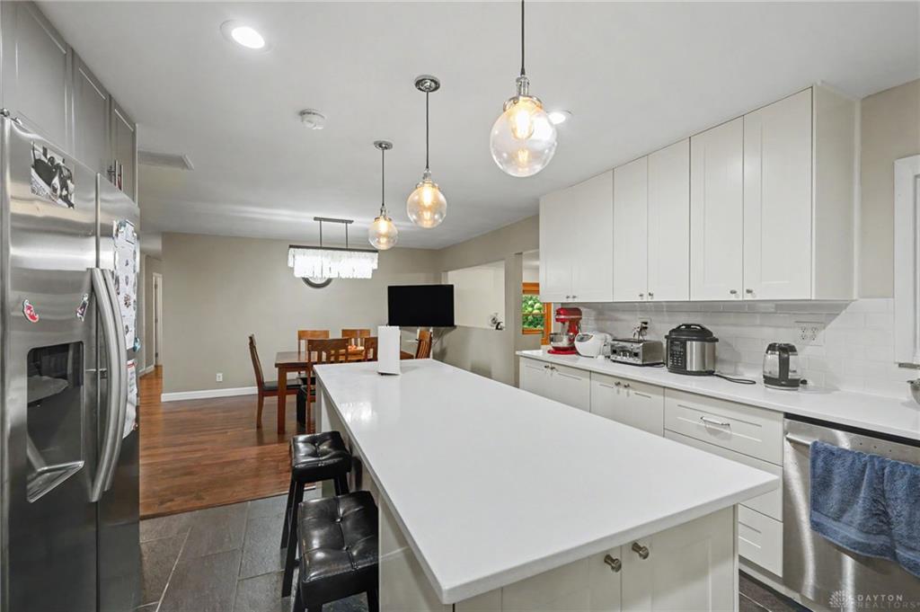 101 Thruston Property Photo 32