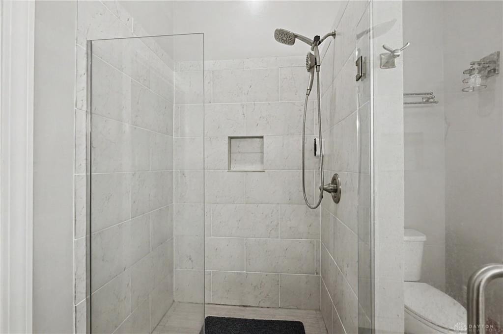 101 Thruston Property Photo 51