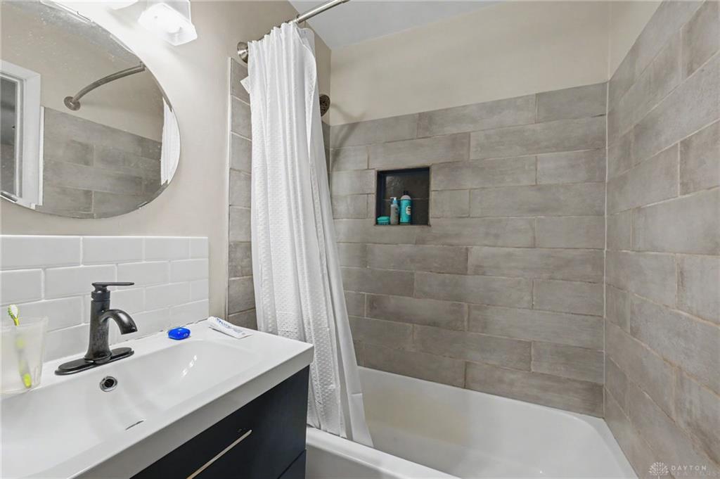 101 Thruston Property Photo 54