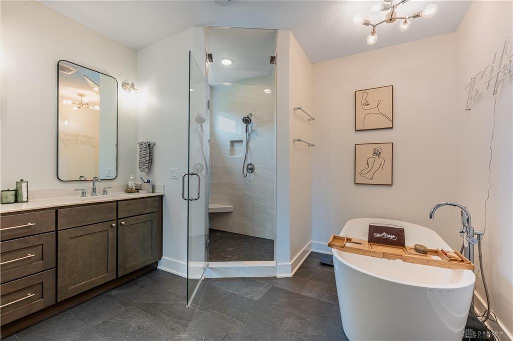 2026 Lariat Property Photo 23