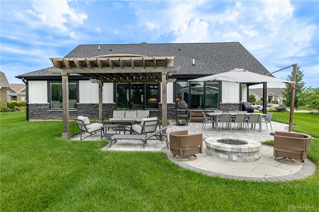 2026 Lariat Property Photo 38
